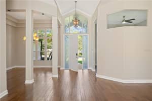 5221 HILLVIEW LANE, ORLANDO, FL 32819 Sold 11/27/23