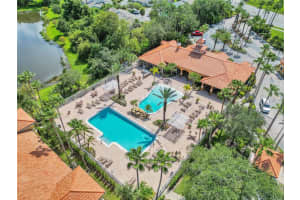 5451 VINELAND ROAD, ORLANDO, FL 32811 Sold 10/06/23