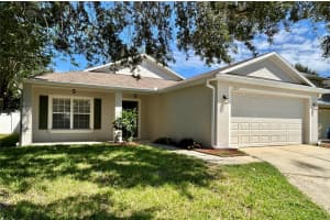 2523 MARTINS RUN, TAVARES, FL 32778 Sold 01/30/24
