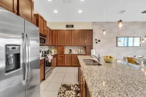 382 CAPTIVA DRIVE, DAVENPORT, FL 33896 Sold 04/15/24