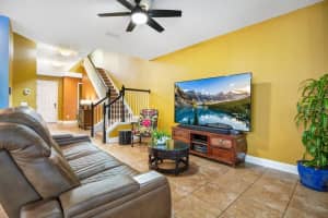 2964 GIPPER CIRCLE, SANFORD, FL 32773 Sold 11/17/23