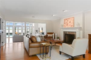 2100 LAKE DRIVE, WINTER PARK, FL 32789 Sold 04/19/24