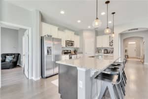 2457 BEACON LANDING CIRCLE, ORLANDO, FL 32824 Sold 10/18/23