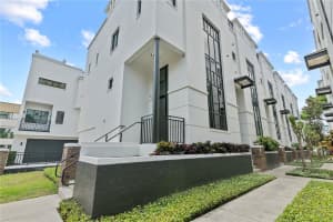 356 OSCEOLA AVENUE, ORLANDO, FL 32801 Sold 11/21/23