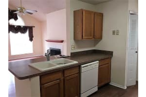 682 YOUNGSTOWN PARKWAY, ALTAMONTE SPRINGS, FL 32714 Sold 02/16/24
