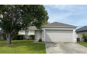 4243 MENDENWOOD LANE, ORLANDO, FL 32826 Sold 10/30/23