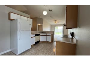 4243 MENDENWOOD LANE, ORLANDO, FL 32826 Sold 10/30/23