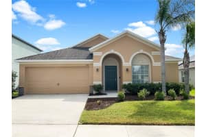 530 19TH STREET, RUSKIN, FL 33570 Sold 11/30/23