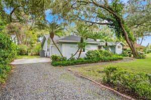3145 MAPLE RUN, KISSIMMEE, FL 34744 Sold 11/17/23