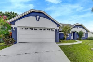 5565 LOMA VISTA LOOP, DAVENPORT, FL 33896 Sold 11/17/23