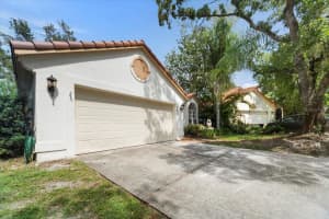 904 AUGUSTA NATIONAL BOULEVARD, WINTER SPRINGS, FL 32708 Sold 11/30/23