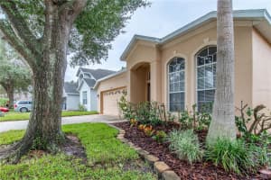 384 OAK SPRINGS COURT, DEBARY, FL 32713 Sold 11/30/23