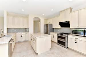 13688 KILLEBREW WAY, WINTER GARDEN, FL 34787 Sold 12/15/23