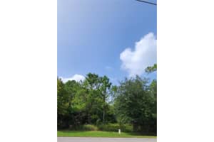 5950 LAKE AVE/CADILLAC STREET, SANFORD, FL 32773 Sold 12/13/24