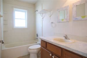 2828 RIPTON COURT, ORLANDO, FL 32835 Sold 12/29/23