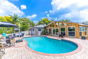 2669 TUSCARORA TRAIL, MAITLAND, FL 32751 Sold 11/08/23