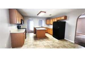 2760 WHISPERING TRAILS DRIVE, WINTER HAVEN, FL 33884 Sold 04/15/24