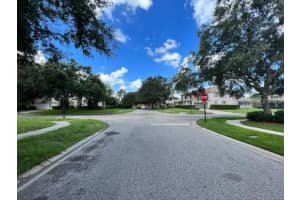 267 SAGECREST DRIVE, OCOEE, FL 34761 Sold 04/05/24