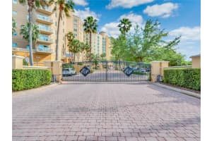 375 EMERSON PLAZA, ALTAMONTE SPRINGS, FL 32701 Sold 12/19/23