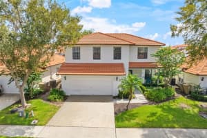 332 SUMMER PLACE LOOP, CLERMONT, FL 34714 Sold 12/08/23