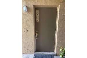 5025 VINELAND ROAD #103, ORLANDO, FL 32811 Sold 12/06/23