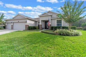 111 CHERRY PLACE, DELAND, FL 32724 Sold 11/09/23