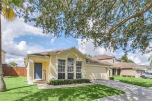 3723 SEMINOLE DRIVE, ORLANDO, FL 32812 Sold 11/17/23