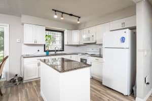 7825 ARABIAN PLACE, ORLANDO, FL 32818 Sold 11/15/23