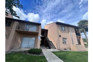 5208 VIA HACIENDA CIRCLE, ORLANDO, FL 32839 Sold 01/22/24