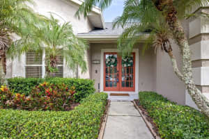 835 GROVESMERE LOOP, OCOEE, FL 34761 Sold 01/05/24