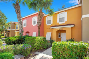 8406 CRYSTAL COVE LOOP, KISSIMMEE, FL 34747 Sold 04/15/25
