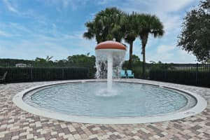 5729 QUINTON WAY, MOUNT DORA, FL 32757 Sold 01/08/24