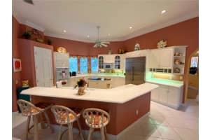 8813 LYNDHURST PLACE, ORLANDO, FL 32836 Sold 12/18/23