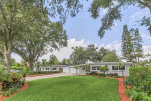 216 BLOSSOM LANE, WINTER PARK, FL 32789 Sold 03/06/24