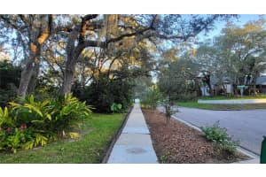 7971 SWEETGUM LOOP, ORLANDO, FL 32835 Sold 03/07/24