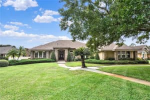 2118 WHITFIELD LANE, ORLANDO, FL 32835 Sold 11/09/23