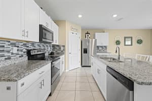 3307 SUMMERDALE WAY, KISSIMMEE, FL 34746 Sold 11/27/23