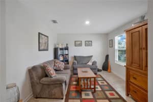 5728 ALENLON WAY, MOUNT DORA, FL 32757 Sold 04/03/24