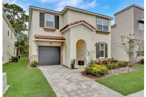 8939 COCONUT BREEZE DRIVE, KISSIMMEE, FL 34747 Sold 02/09/24