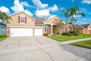 1116 ROYAL ABERDEEN WAY, ORLANDO, FL 32828 Sold 12/14/23