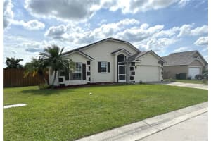 1090 SUMMER GLEN DRIVE, WINTER HAVEN, FL 33880 Sold 02/21/24
