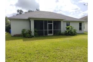 2094 THE OAKS BOULEVARD, KISSIMMEE, FL 34746 Sold 01/02/24
