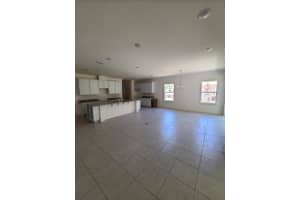 605 BOUNDARY AVENUE, DELAND, FL 32720 - MLS#MFRO6149219