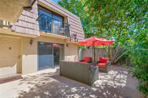 5252 WILLOW COURT, ORLANDO, FL 32811 Sold 01/15/24