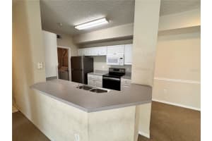 5560 METROWEST BOULEVARD, ORLANDO, FL 32811 Sold 12/20/23