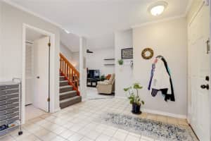 9744 PINEY POINT CIRCLE, ORLANDO, FL 32825 Sold 12/23/23