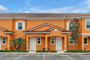 5762 LESABRE DRIVE, KISSIMMEE, FL 34746 Sold 05/10/24