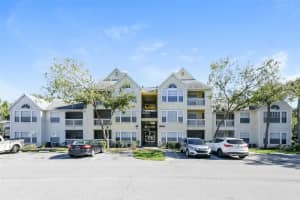 1055 HIAWASSEE ROAD, ORLANDO, FL 32835 Sold 02/27/24