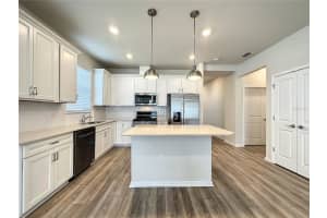 2574 CLIFF WAY, SAINT CLOUD, FL 34771 Sold 08/02/24