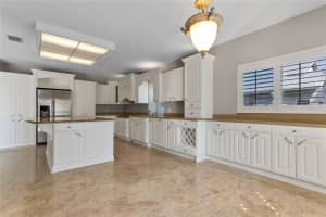 1924 FAIRWAY LOOP, KISSIMMEE, FL 34746 Sold 11/30/23